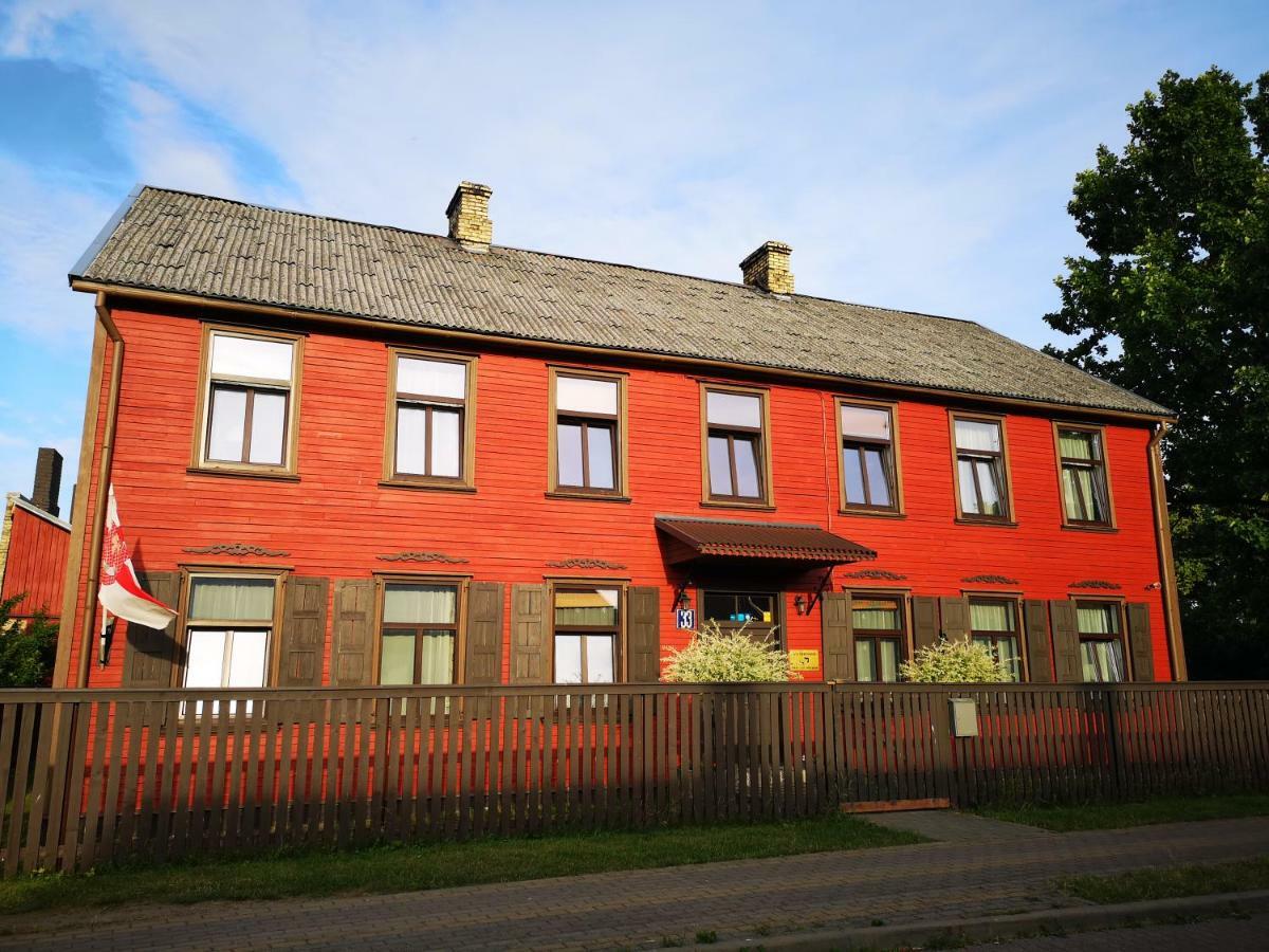 Aparthotel Meldernams Ventspils Exterior foto